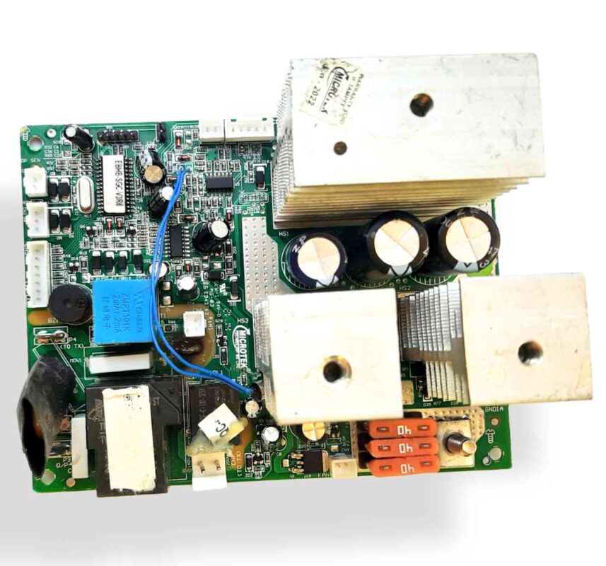 Microtek Super Power 700 12V DG Circuit Board - Refurbished » ELCMART