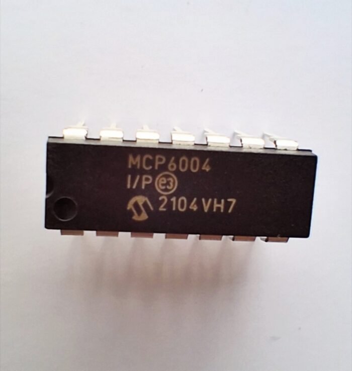 MCP6004 IC